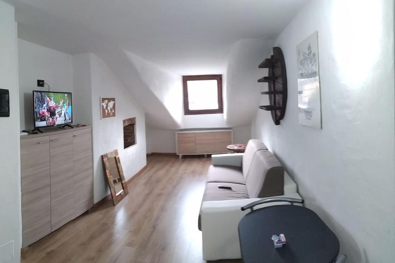 Mansarda Al Valentino Apartment Turin Ngoại thất bức ảnh